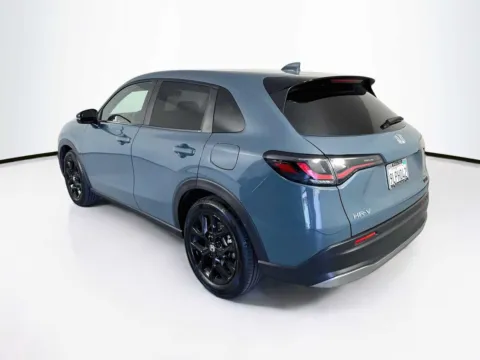 More photos of 2024 Honda HR-V Sport at Unicars Honda, CA
