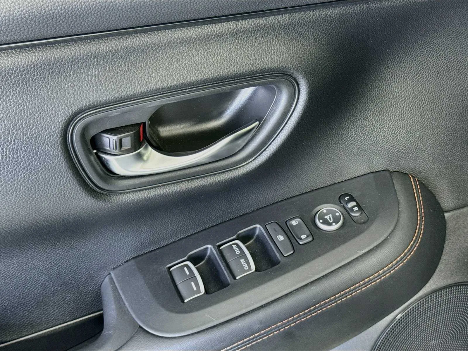 Honda HR-V photo 18