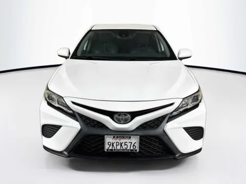 Photos of 2019 Toyota Camry SE for sale in Indio, CA at Unicars Honda