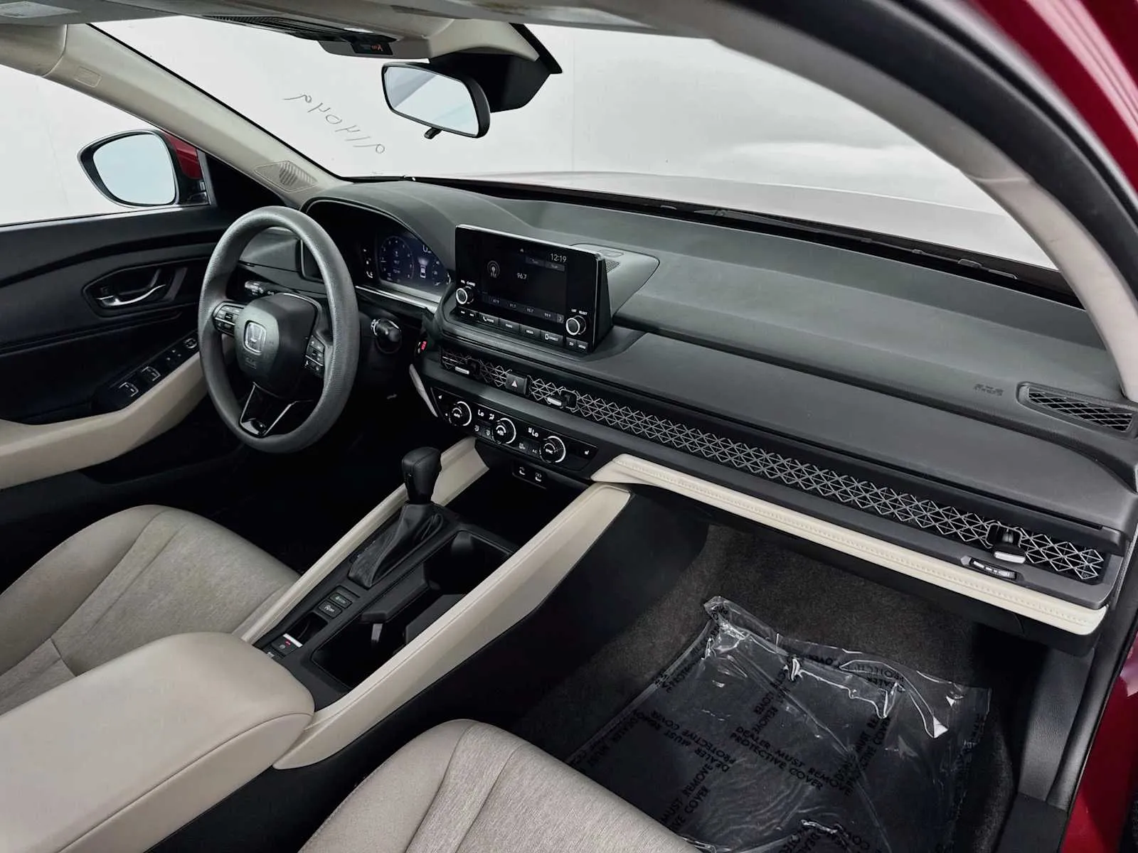 Honda Accord photo 23