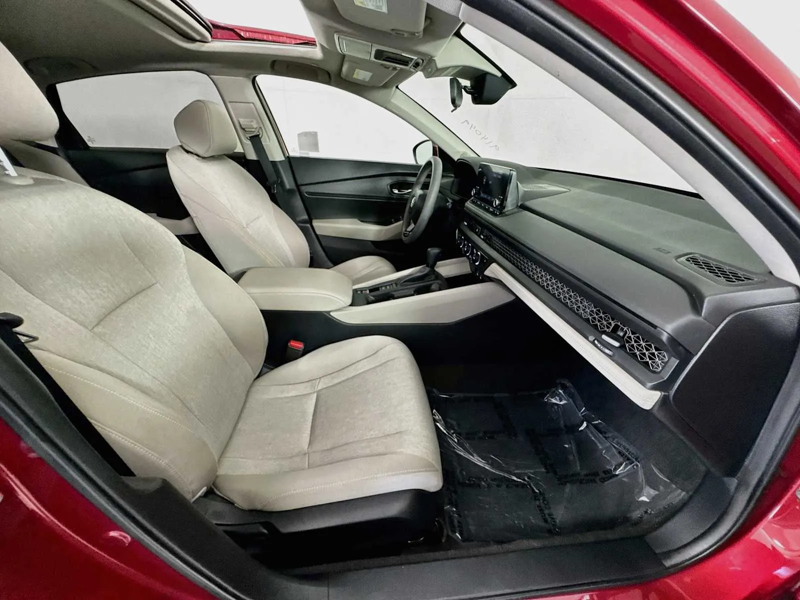 Honda Accord photo 28