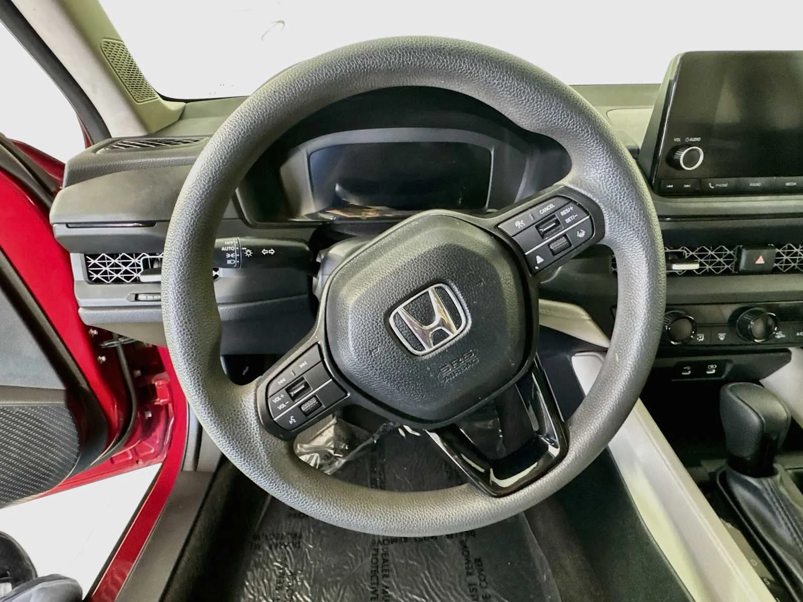 Honda Accord photo 10