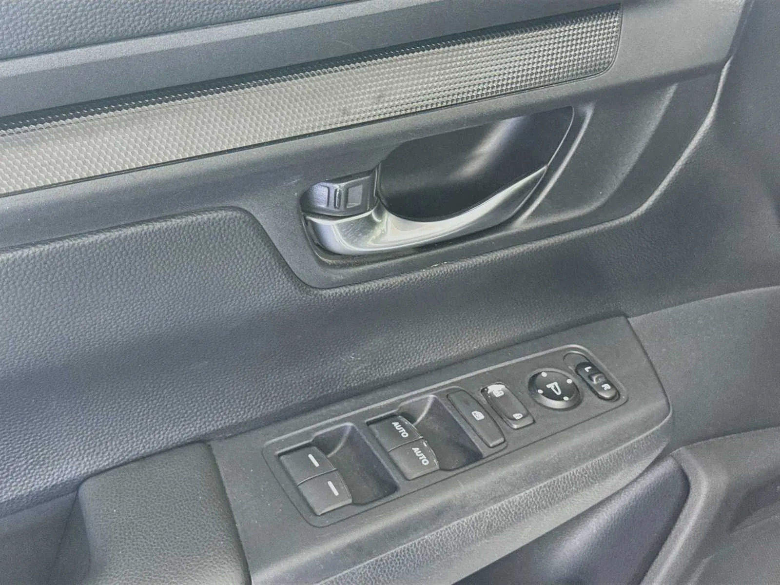 Honda CR-V photo 18