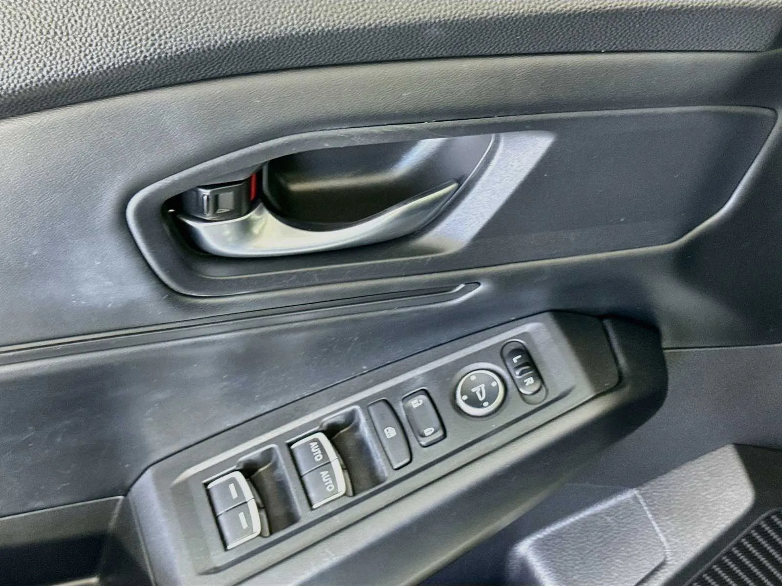 Honda Accord photo 17