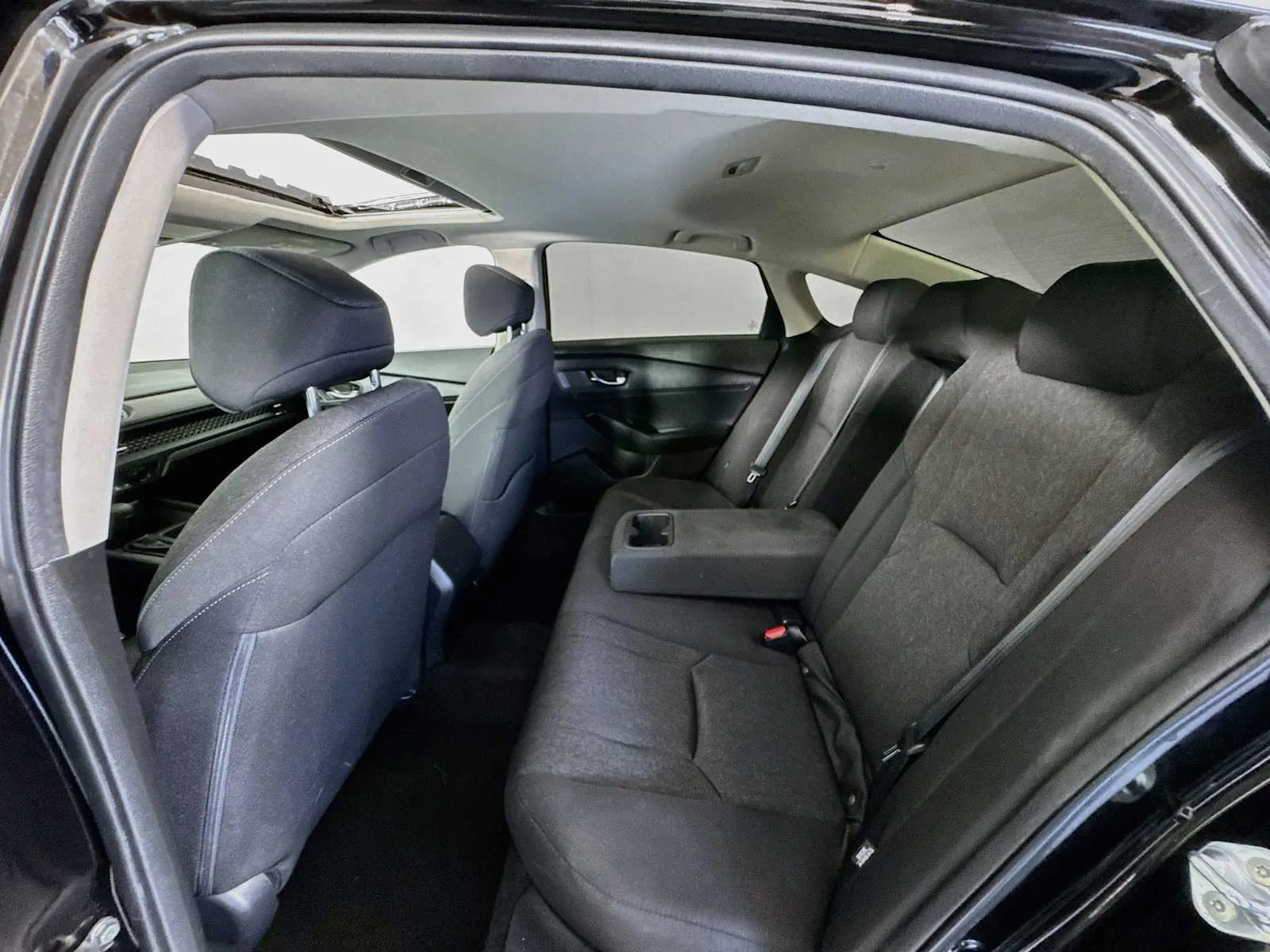 Honda Accord photo 24