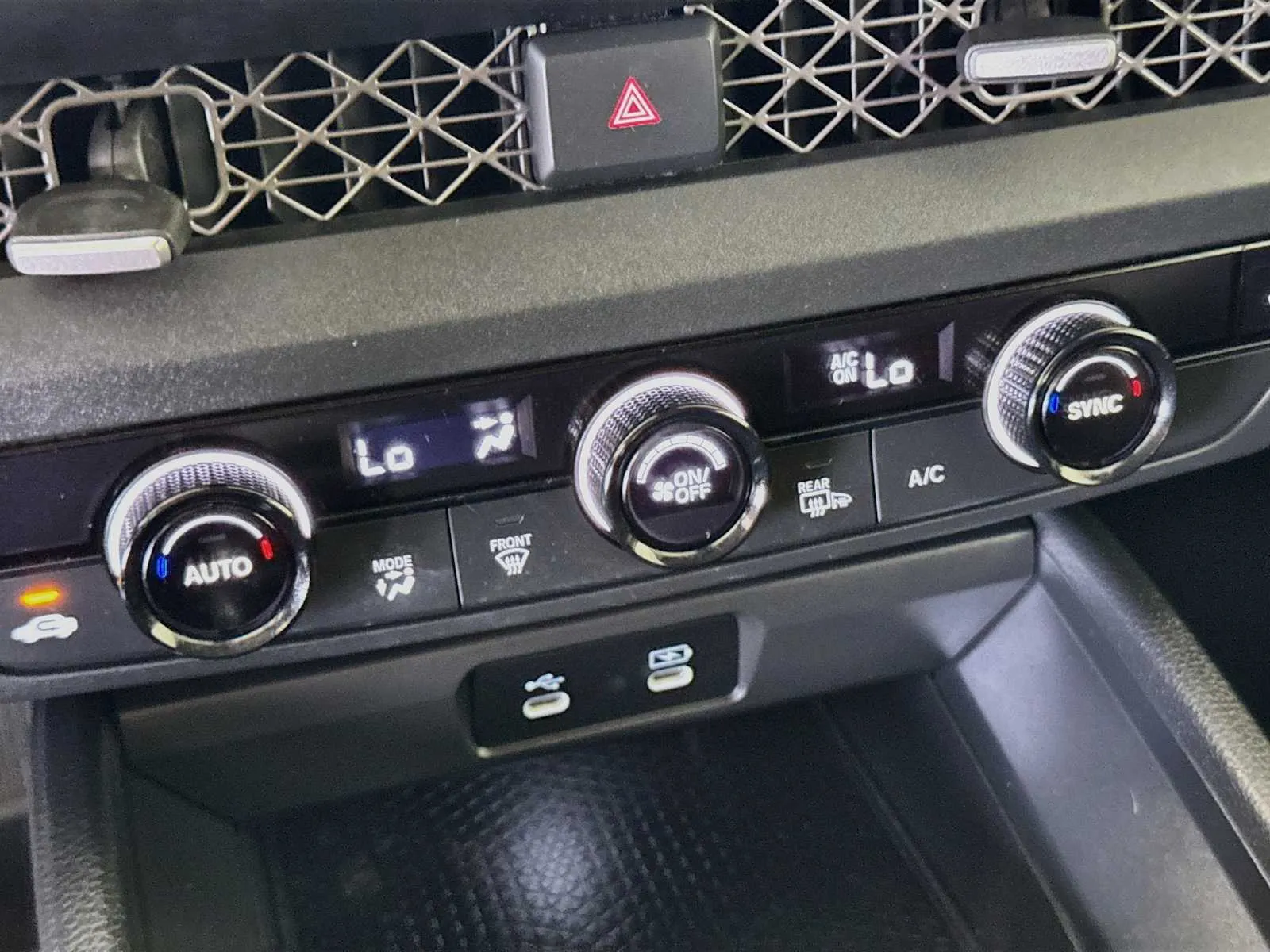 Honda Accord photo 15