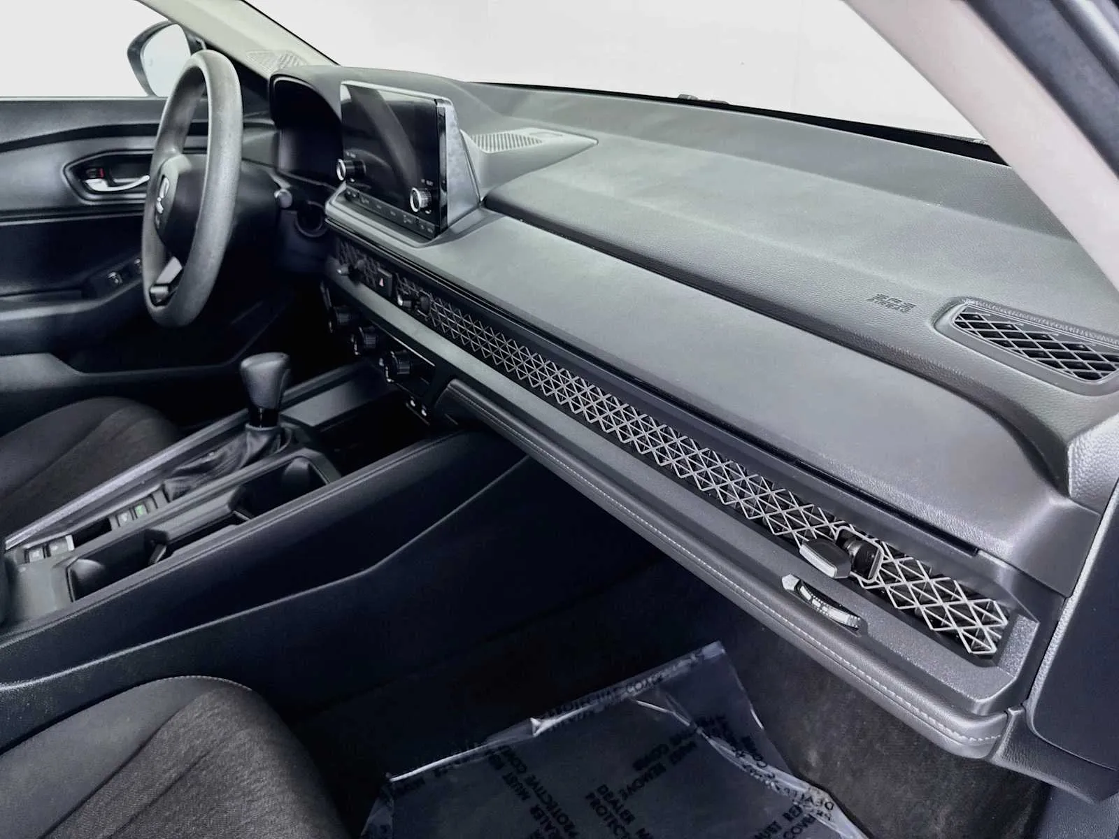 Honda Accord photo 29