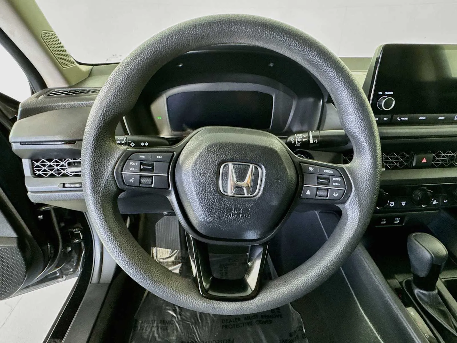 Honda Accord photo 10