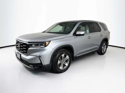 Another view of 2024 Honda Pilot EX-L 7 Passenger for sale in Indio, CA at Unicars Honda