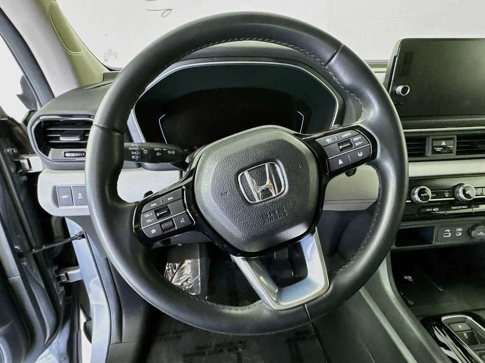 Honda Pilot photo 11