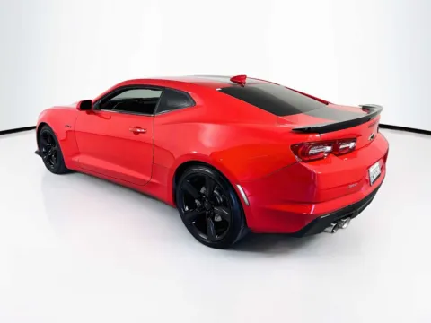 More photos of 2021 Chevrolet Camaro LT1 at Unicars Honda, CA