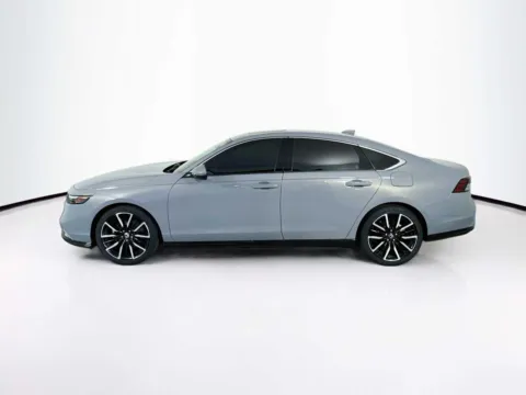 More photos of 2024 Honda Accord Hybrid Touring at Unicars Honda, CA