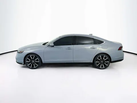 More photos of 2024 Honda Accord Hybrid Touring at Unicars Honda, CA