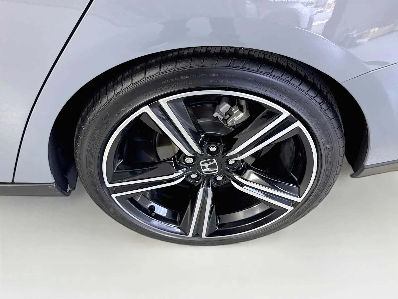 Honda Accord photo 31