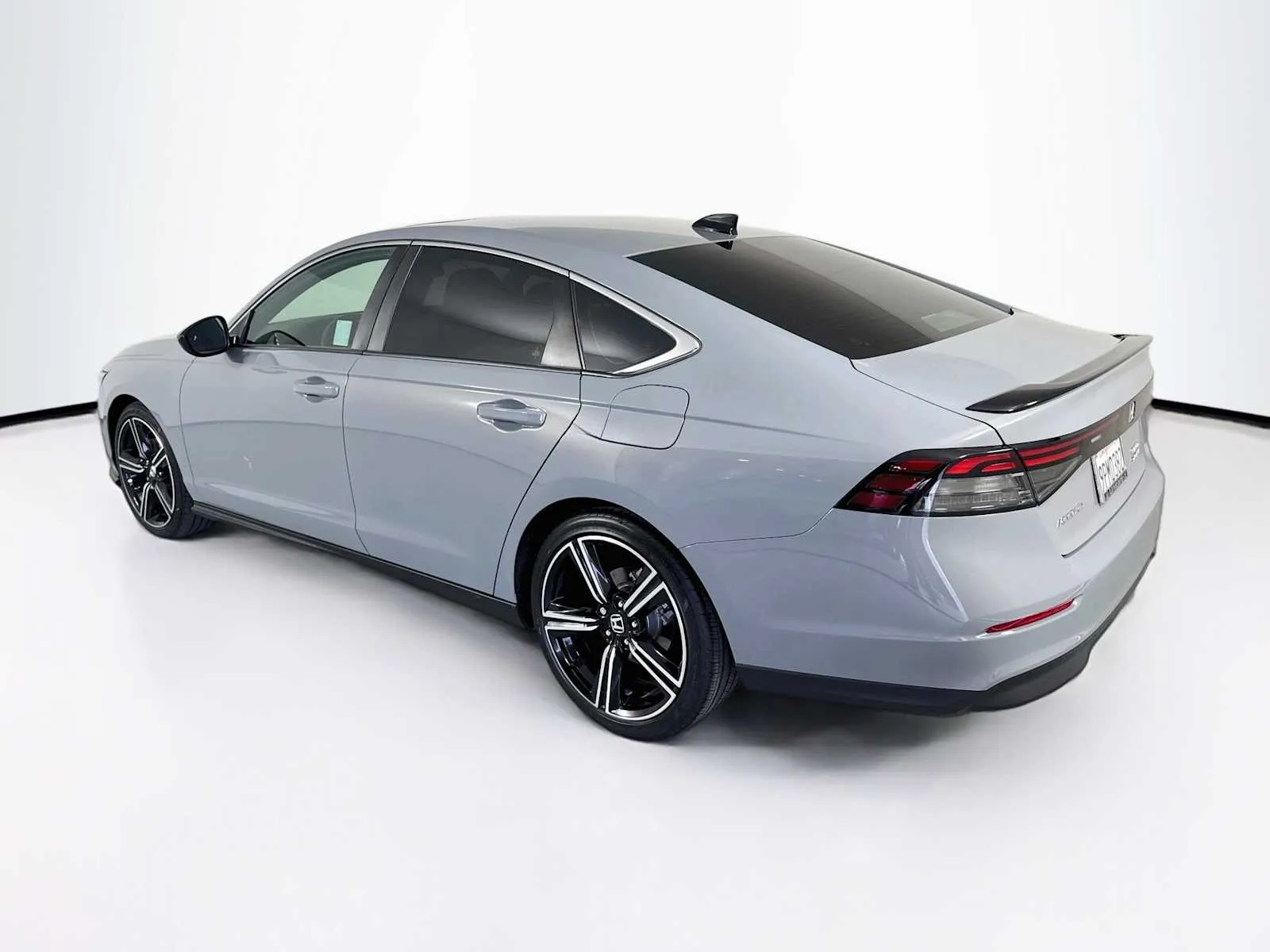 Honda Accord photo 5