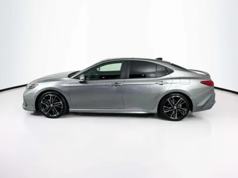More photos of 2025 Toyota Camry XSE at Unicars Honda, CA