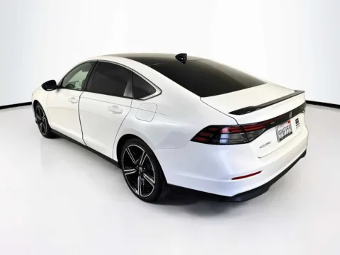 More photos of 2024 Honda Accord Hybrid Sport at Unicars Honda, CA