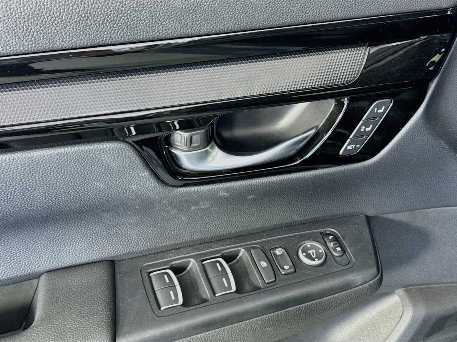 Honda CR-V photo 9