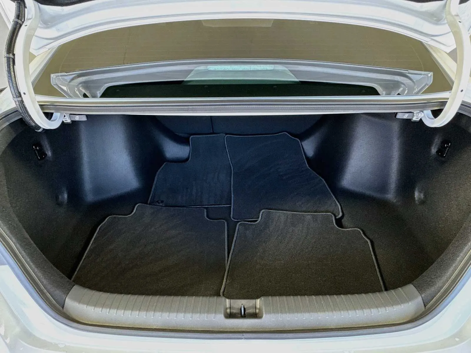 Honda Accord photo 28