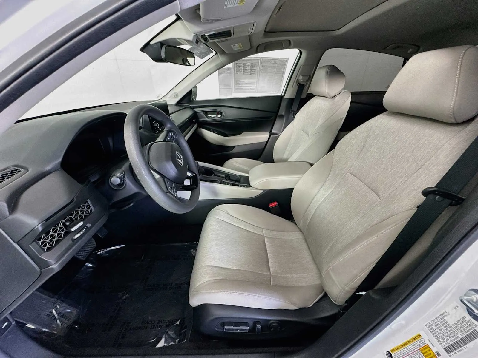 Honda Accord photo 21