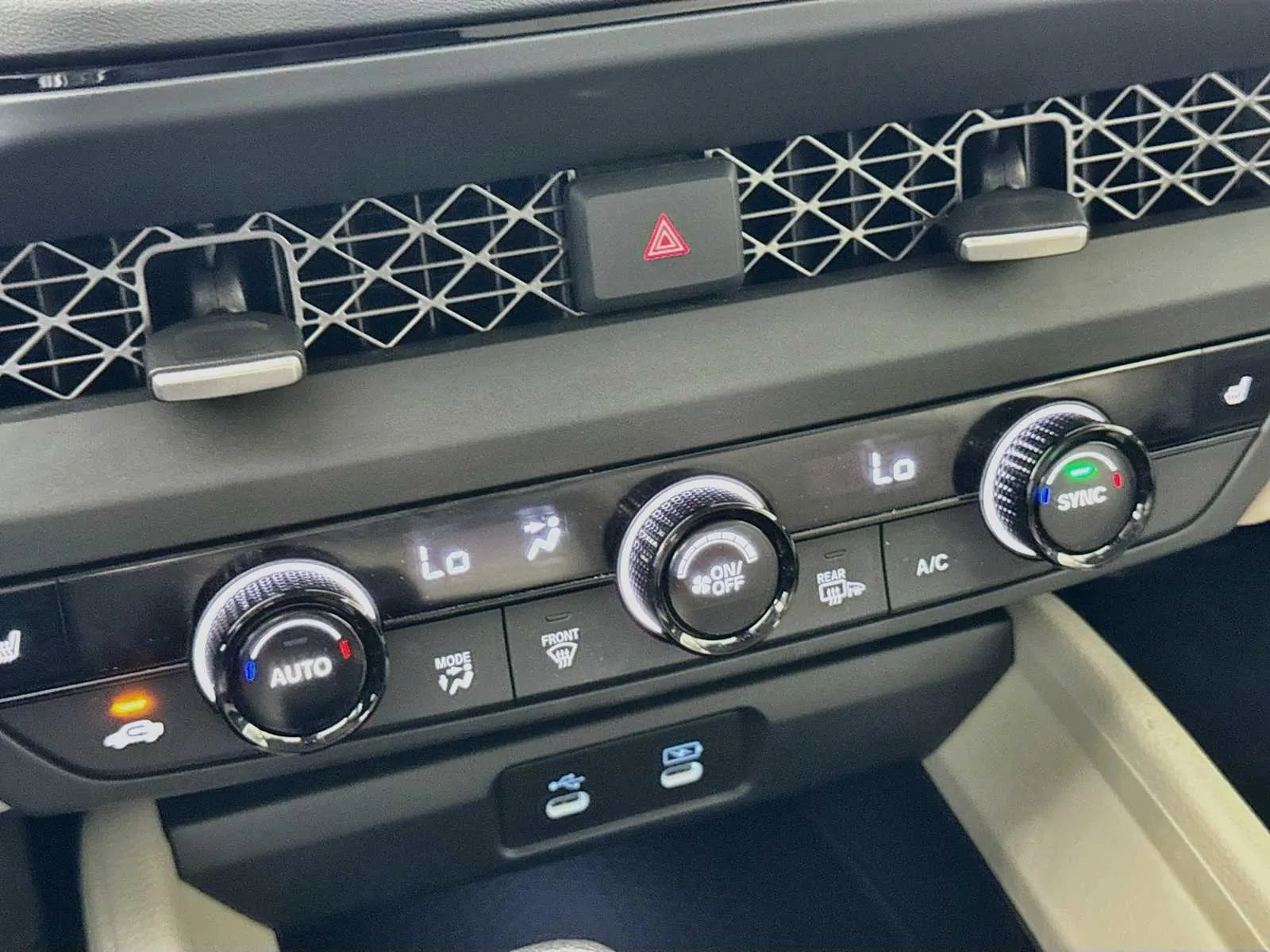 Honda Accord photo 14