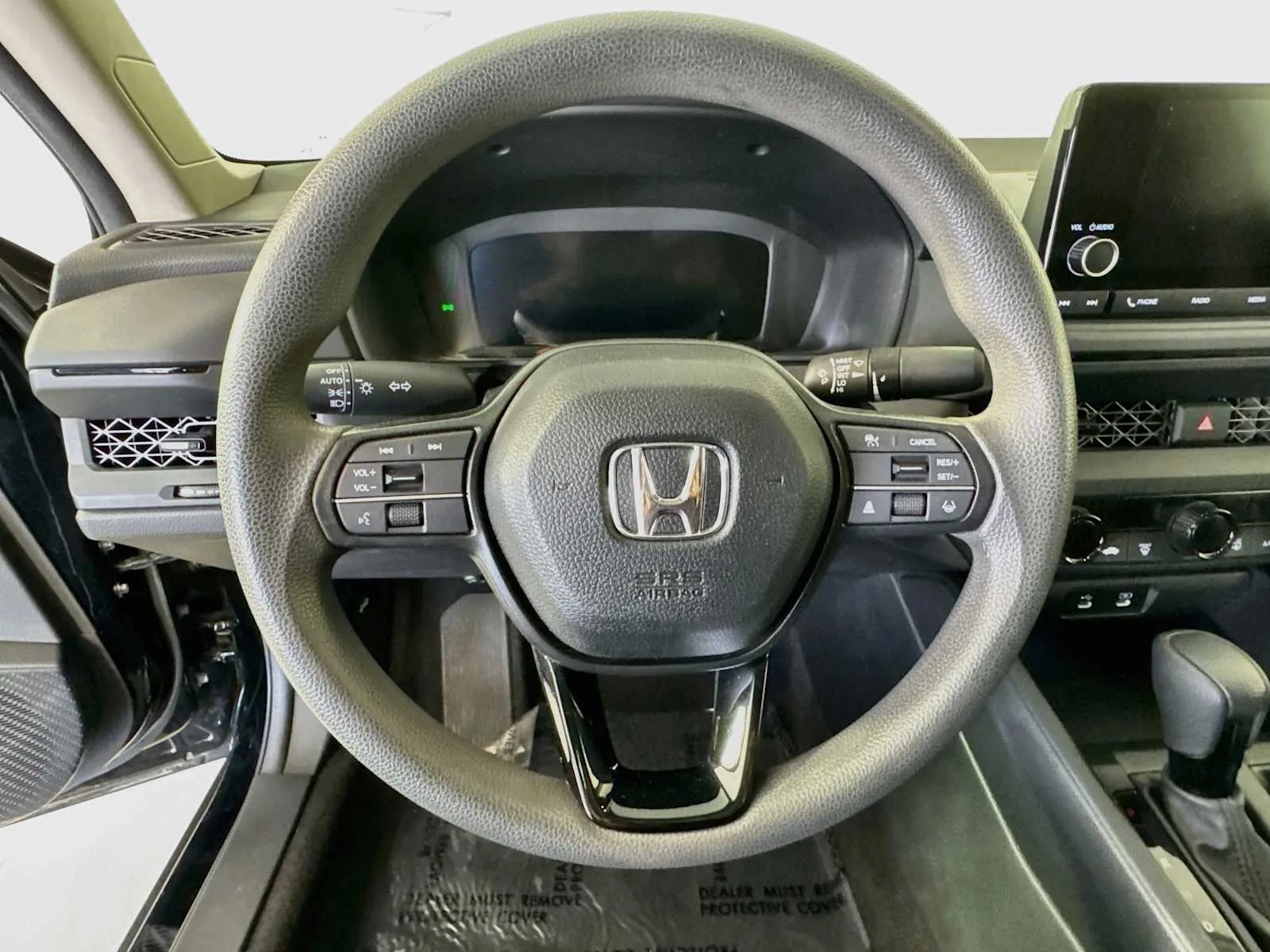 Honda Accord photo 10