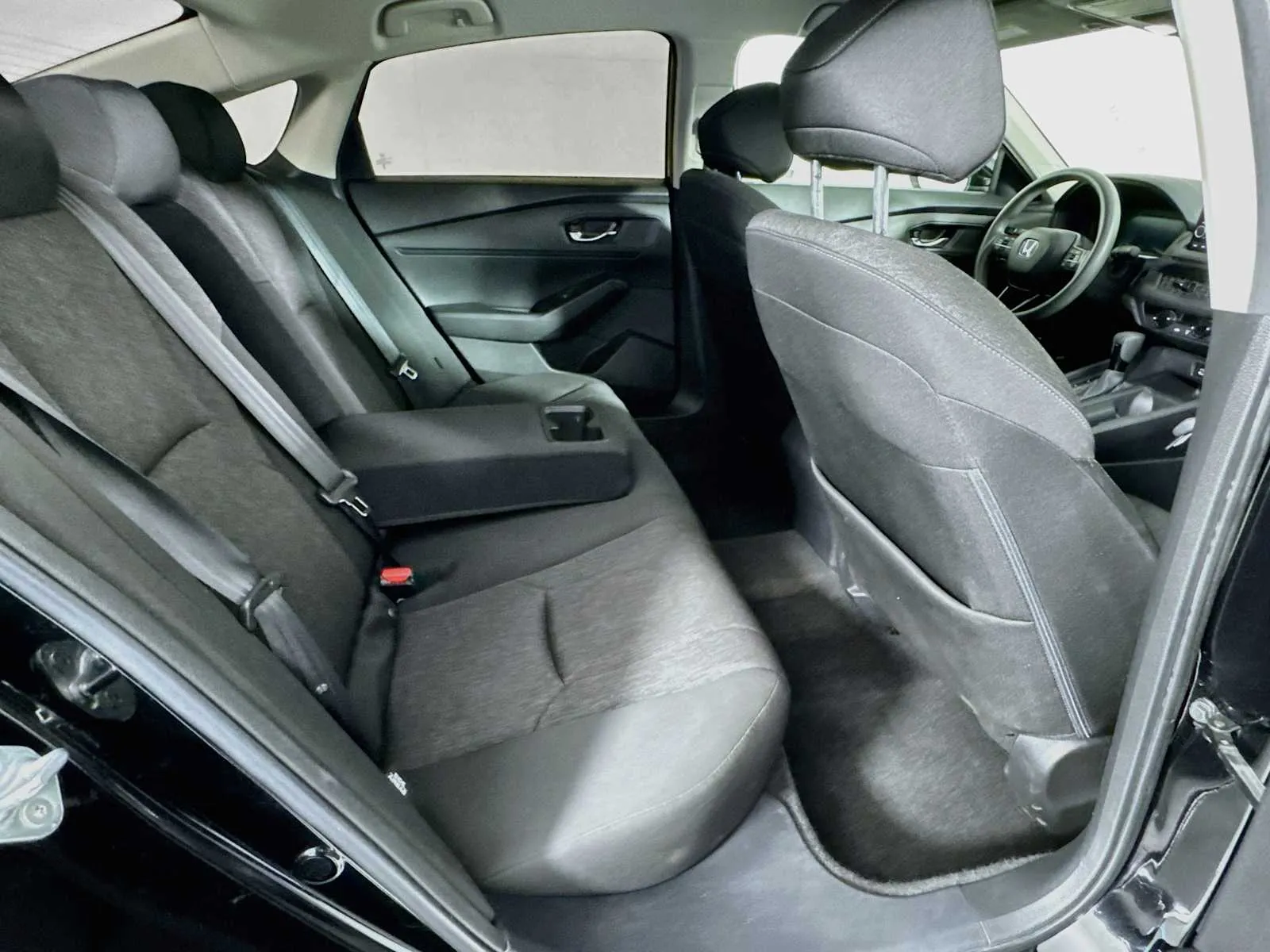 Honda Accord photo 25