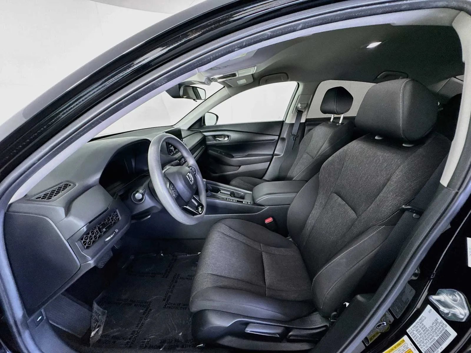 Honda Accord photo 19