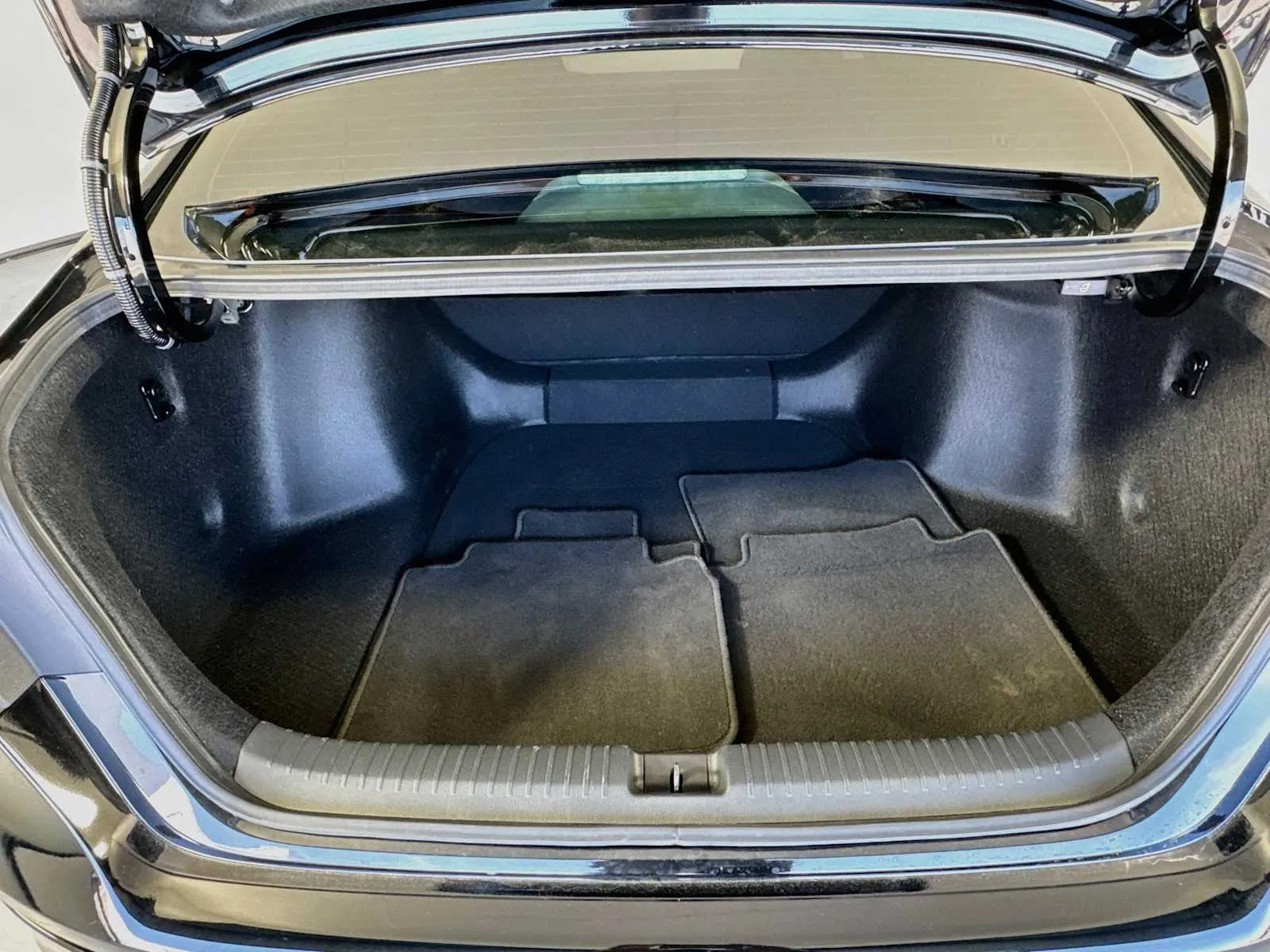 Honda Accord photo 24