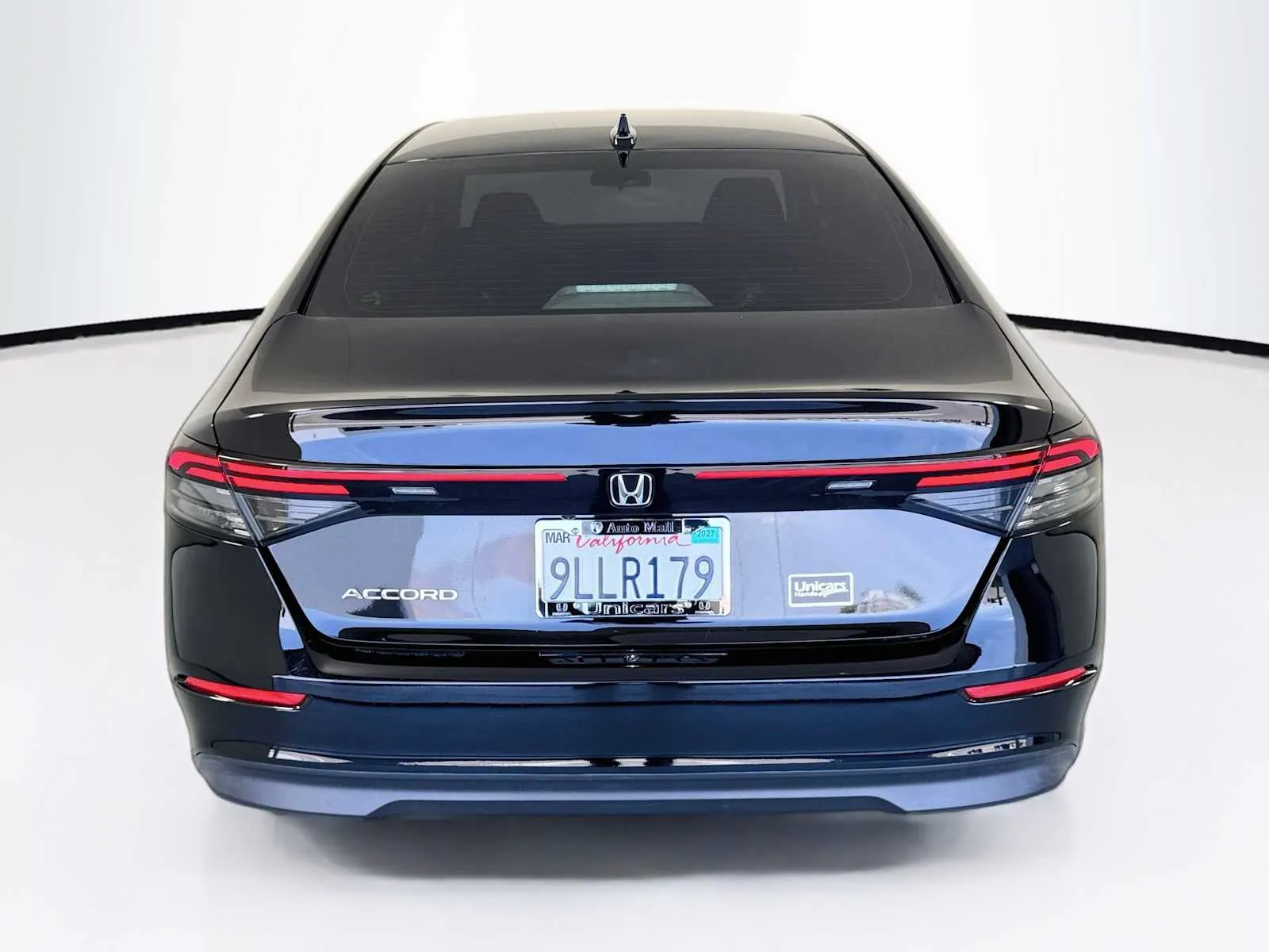 Honda Accord photo 6