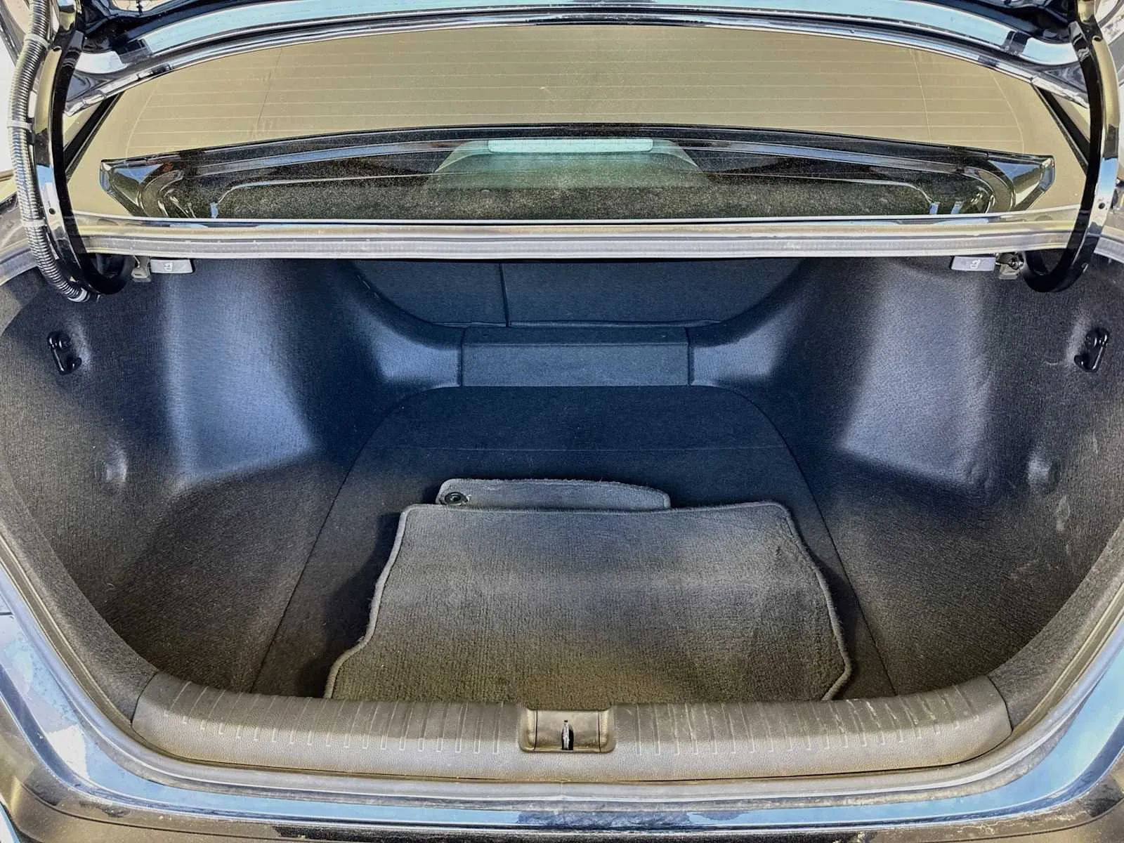 Honda Accord photo 9