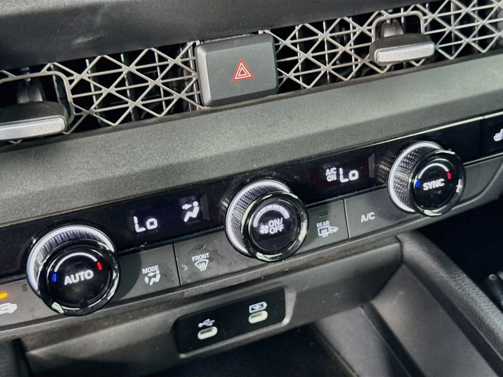 Honda Accord photo 18