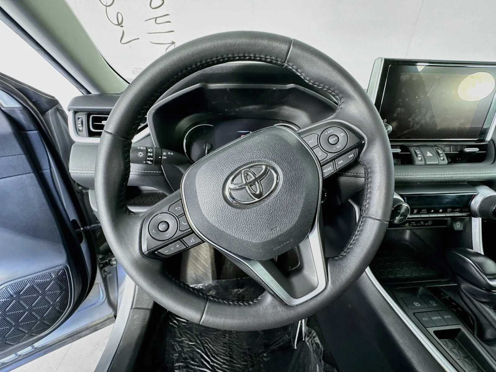 Toyota RAV4 photo 16