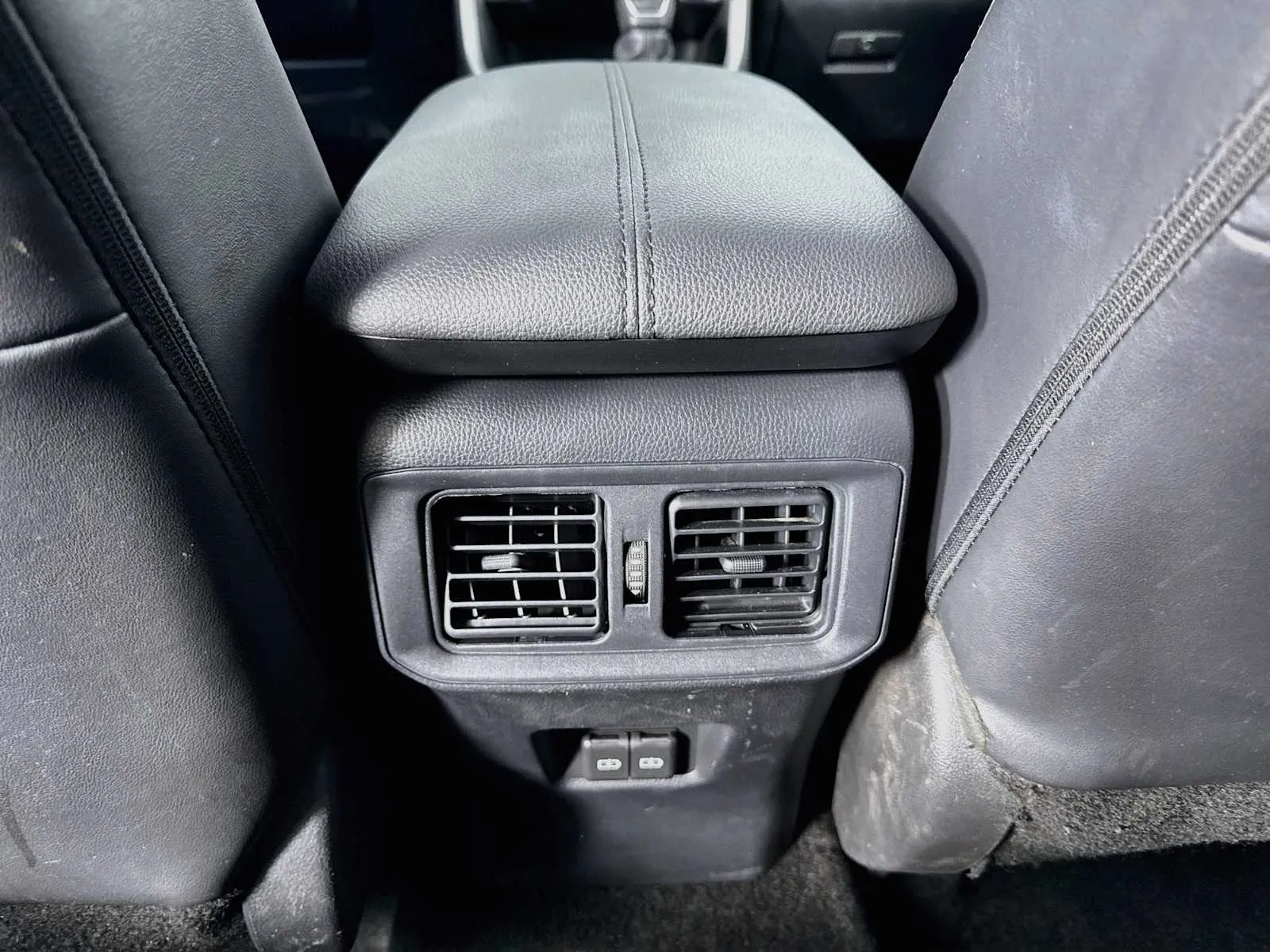 Toyota RAV4 photo 27