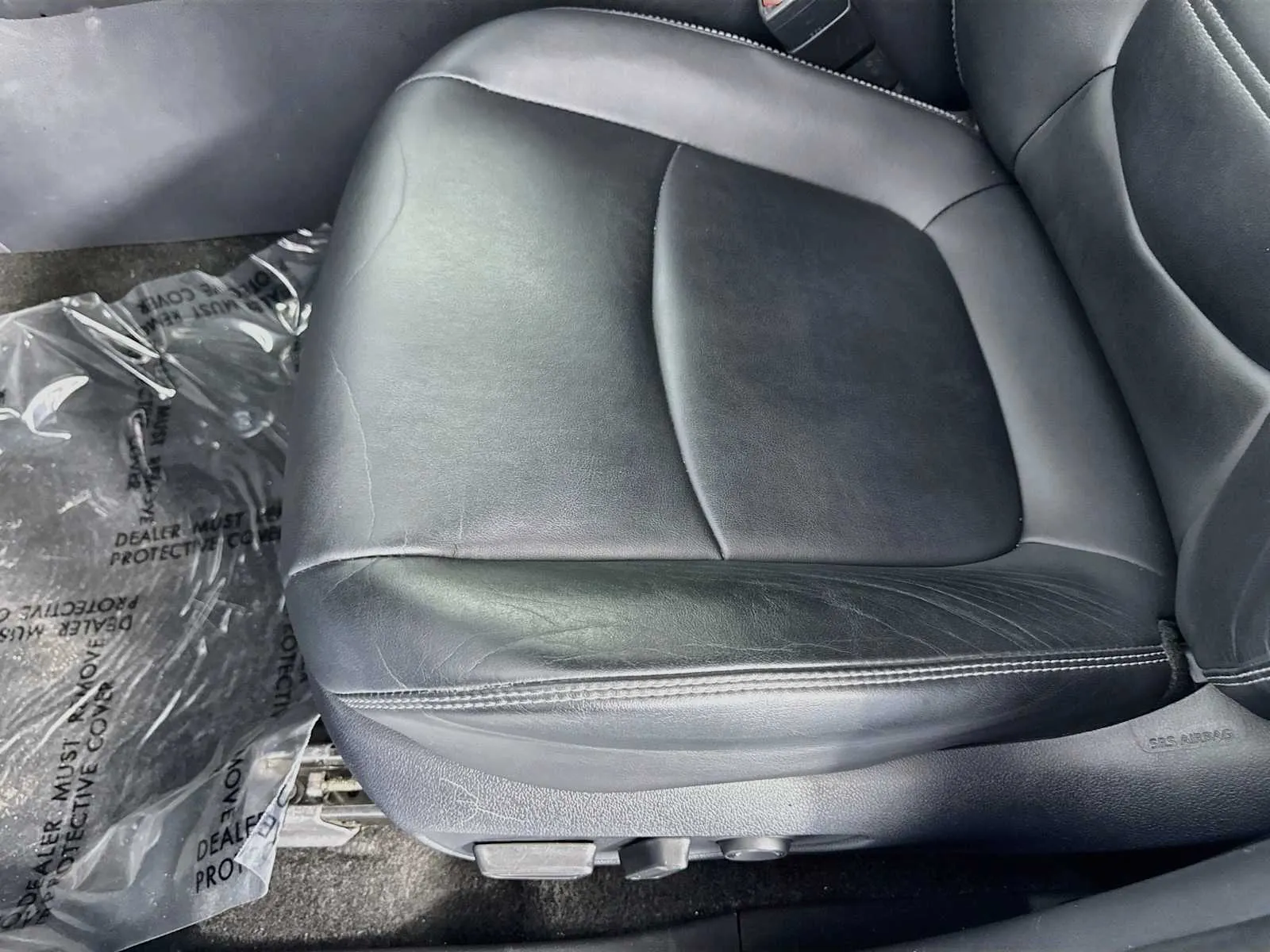 Toyota RAV4 photo 10