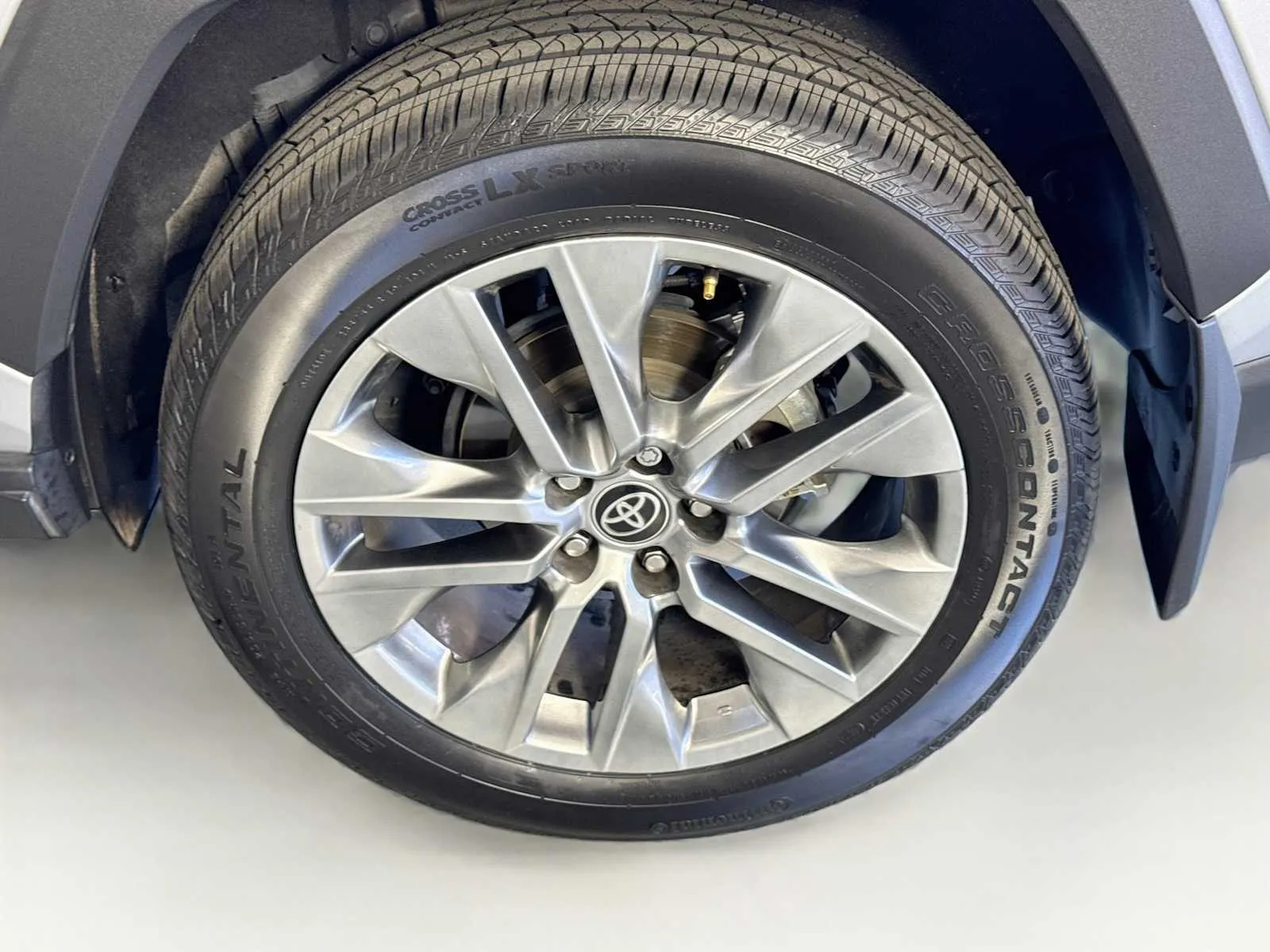 Toyota RAV4 photo 15