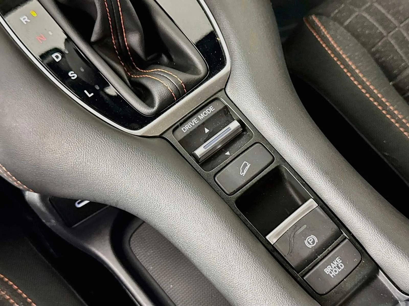 Honda HR-V photo 17