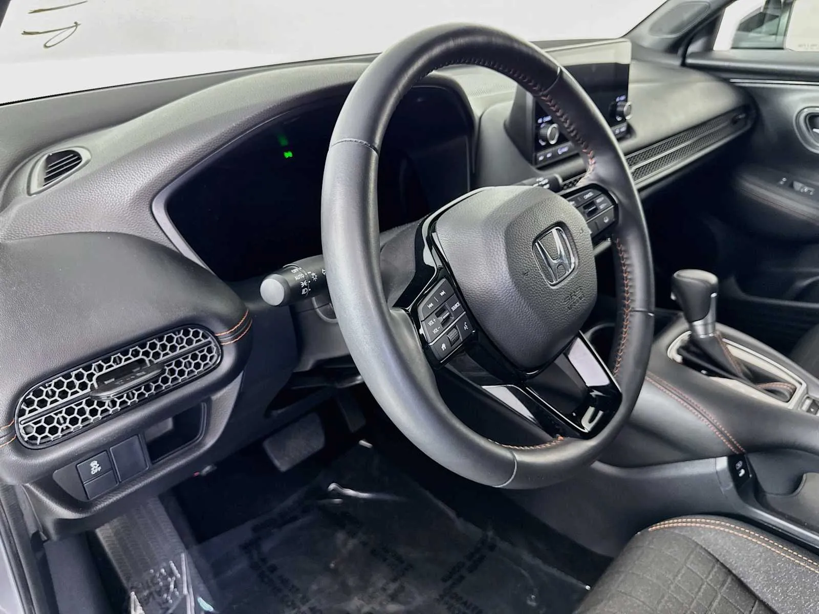 Honda HR-V photo 9
