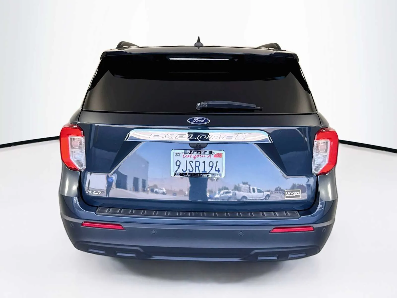 Ford Explorer photo 6