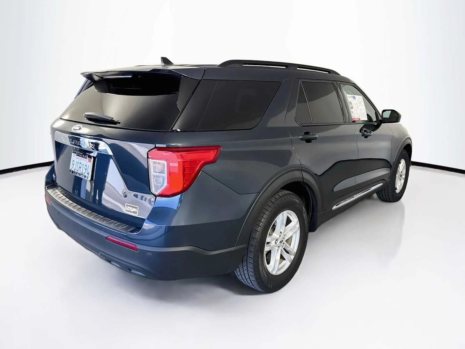 Ford Explorer photo 7