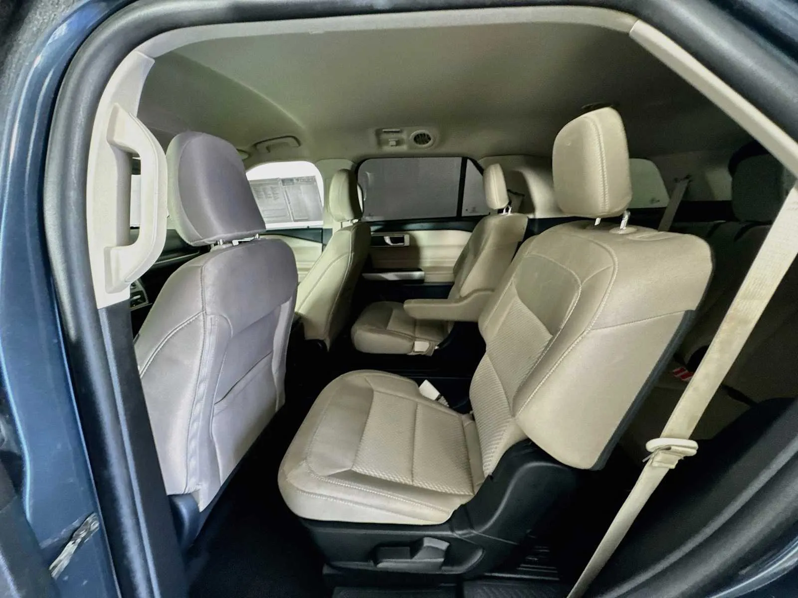Ford Explorer photo 24