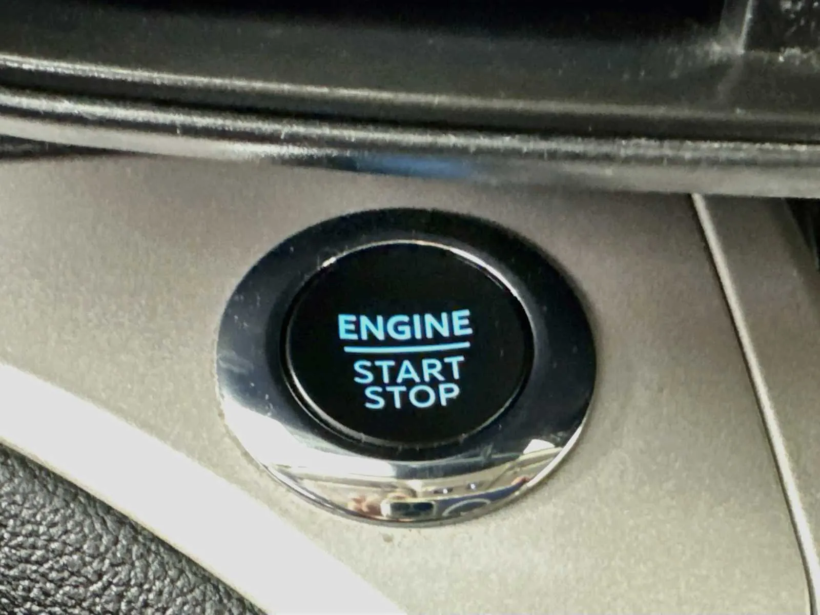 Ford Explorer photo 13