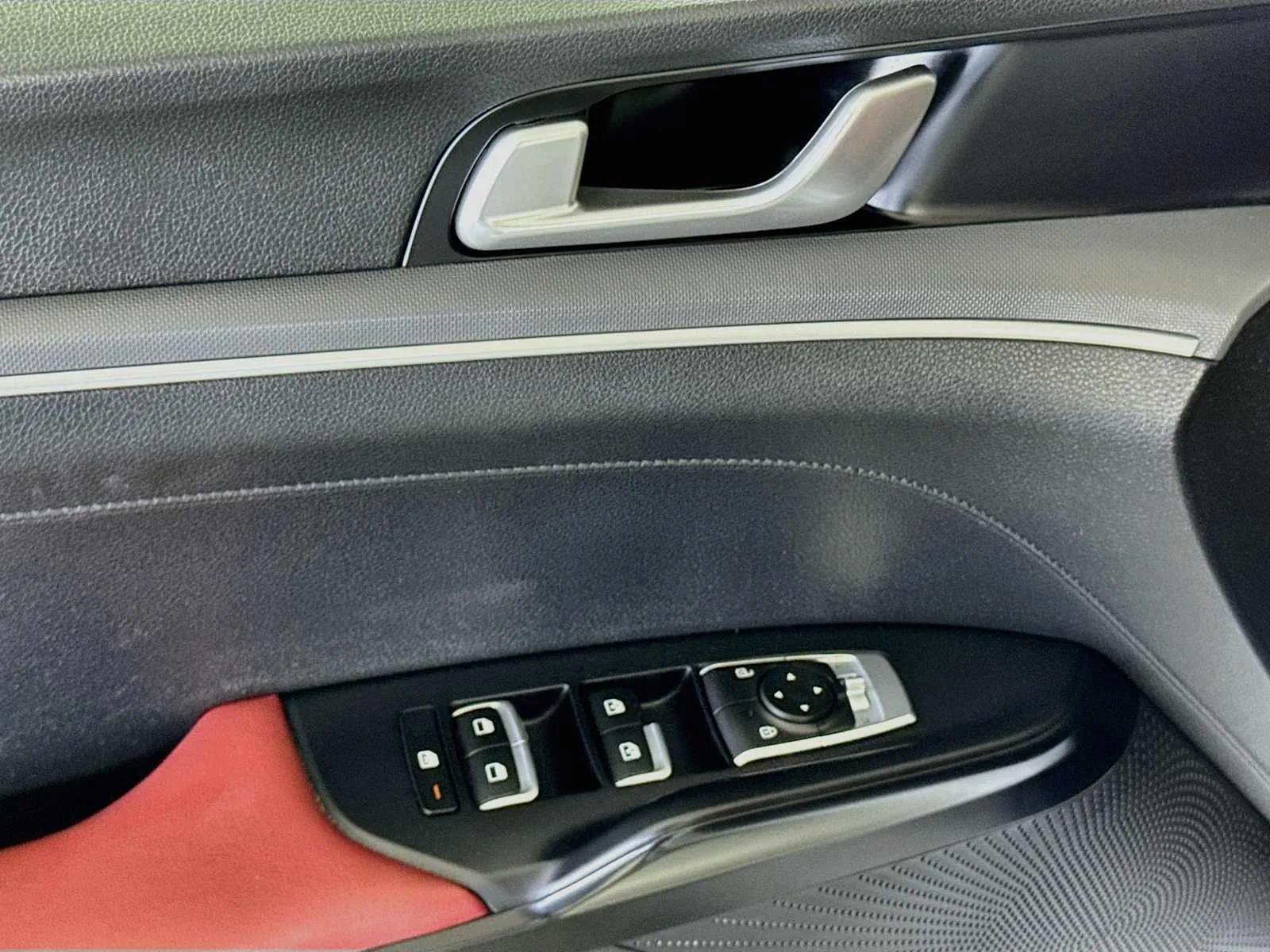 Kia K5 photo 18