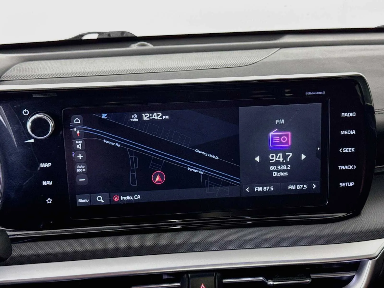 Kia K5 photo 13