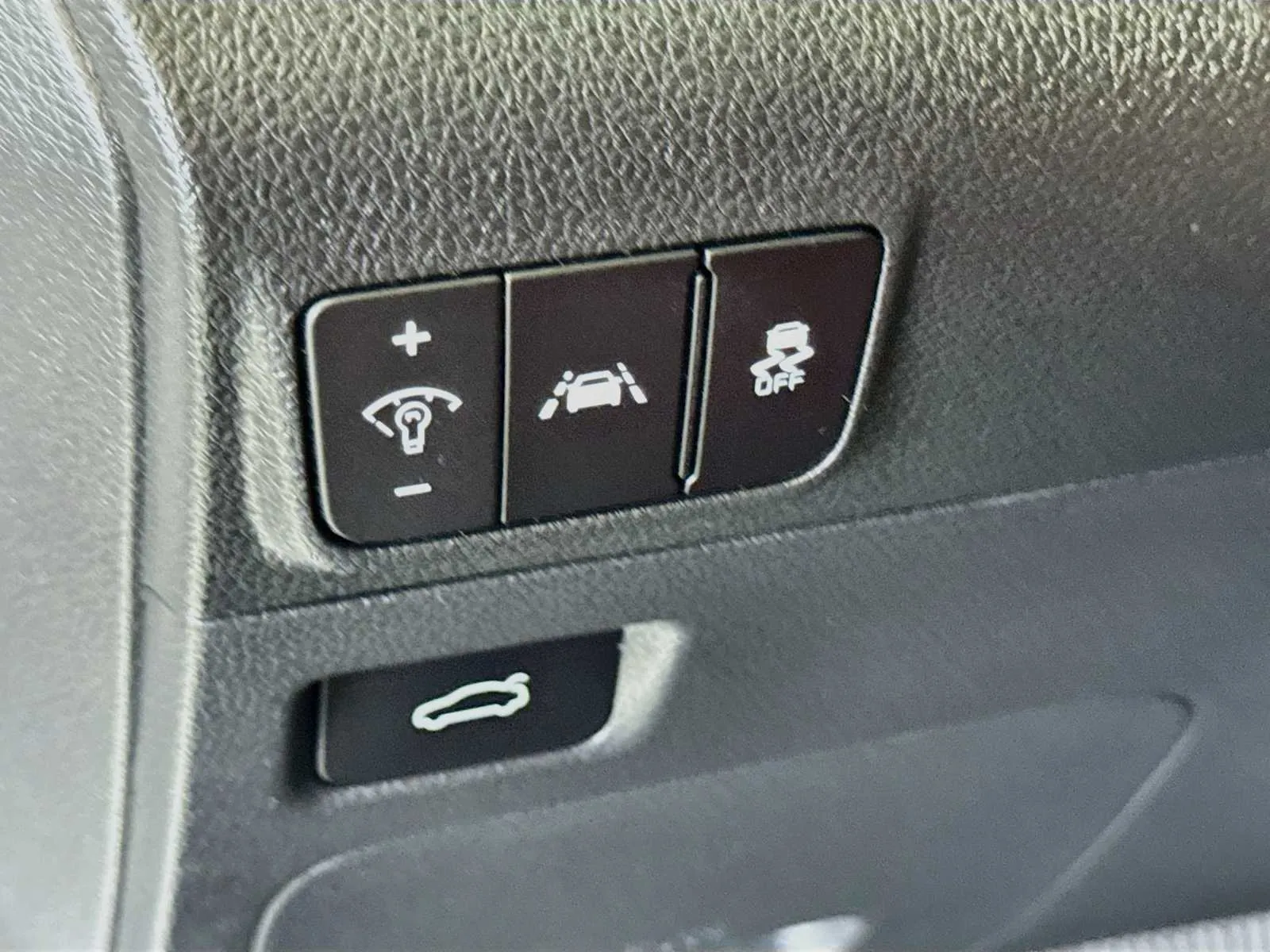Kia K5 photo 10