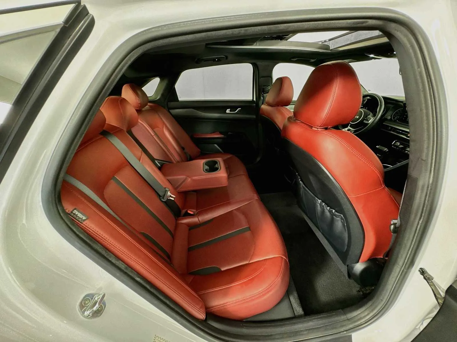 Kia K5 photo 29