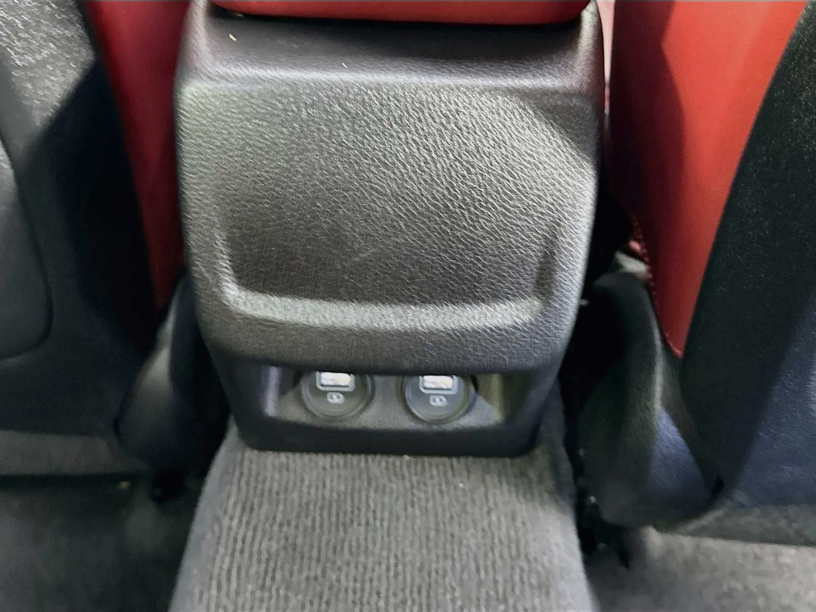 Kia K5 photo 26