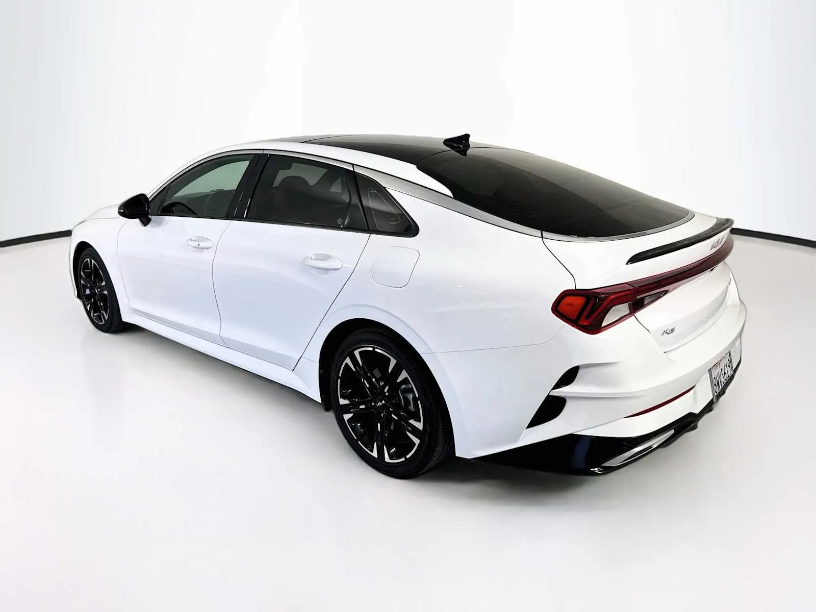Kia K5 photo 5