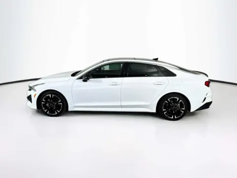 More photos of 2022 Kia K5 GT-Line at Unicars Honda, CA