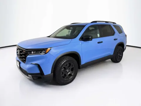 Another view of 2024 Honda Pilot TrailSport for sale in Indio, CA at Unicars Honda